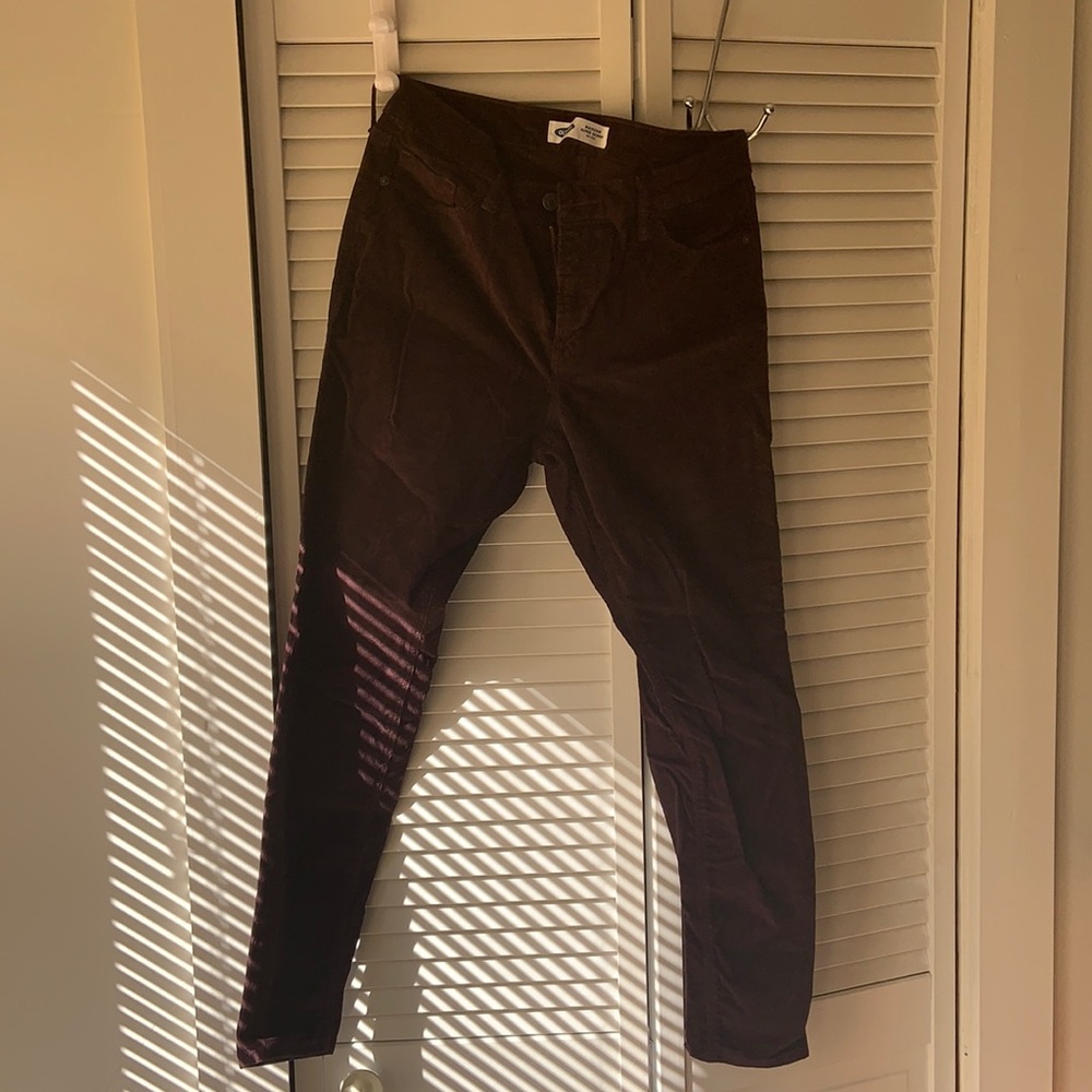 Burgundy, old navy corduroy pants size 12